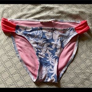 SO medium tropical Bikini bottoms